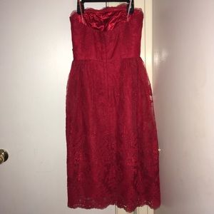 Monique Lhuillier red tea length dress